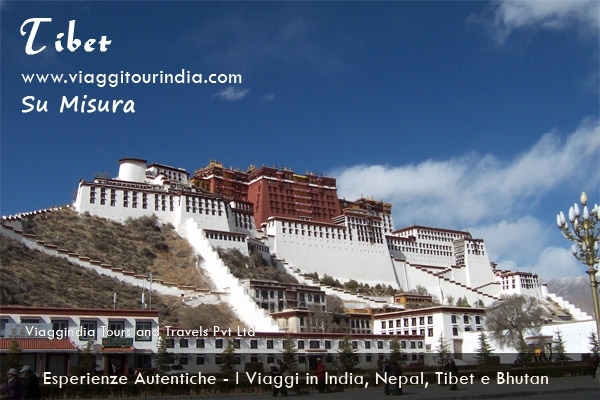 Il Viaggio in India, Nepal e Tibet - 16 Giorni
DELHI - SAMODE - JAIPUR - AGRA - ORCHA - KHAJURAHO - VARANASI - KATHMANDU - LHASA - KATHMANDU - DELHI