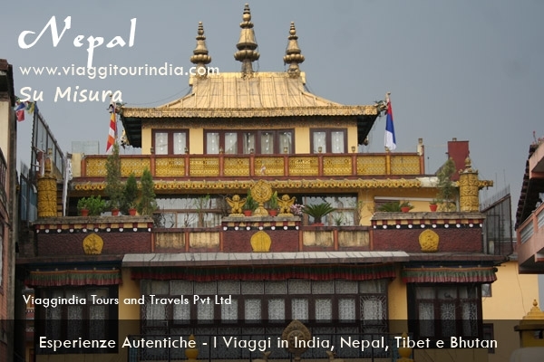 Il Viaggio in India e Nepal - 13 Giorni
DELHI - SAMODE - JAIPUR - AGRA - ORCHA - KHAJURAHO - VARANASI - KATHMANDU - DELHI