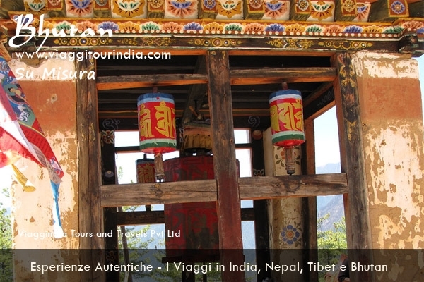 Il Viaggio in India e Bhutan - 09 Giorni
DELHI - PARO - THIMPU - PARO - DELHI - SAMODE - JAIPUR - AGRA - DELHI - 2023