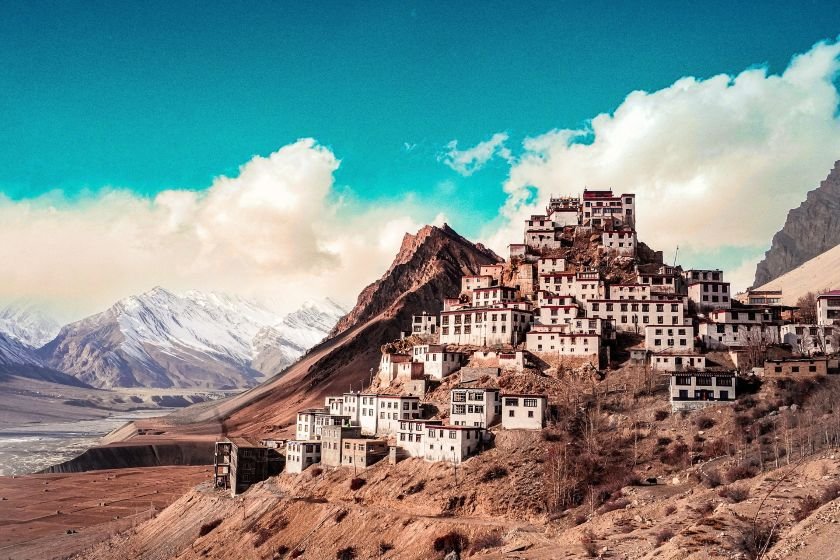 Tour Autentici in Leh & Ladakh: L’Himalaya più Vero con Viaggindia Tours